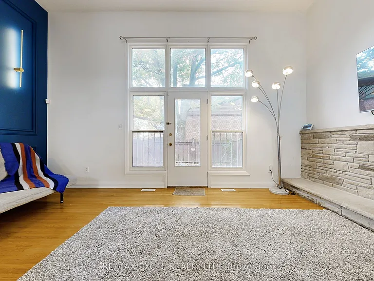 10 Crockamhill Dr — Photo 3