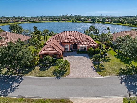 2nd image of 10232 Avalon Lake CIR