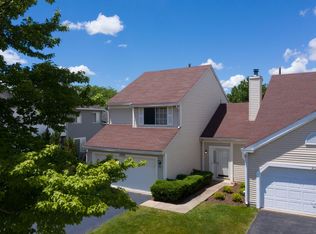 4269 Larkspur Ln, Lake In The Hills, IL 60156