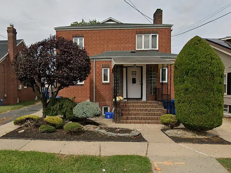29 Cleremont Ave #1 — Photo 2