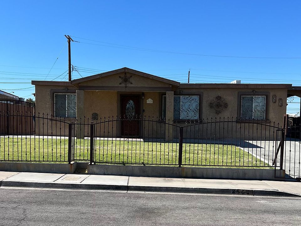 1st image of 3660 Hawaii Ave