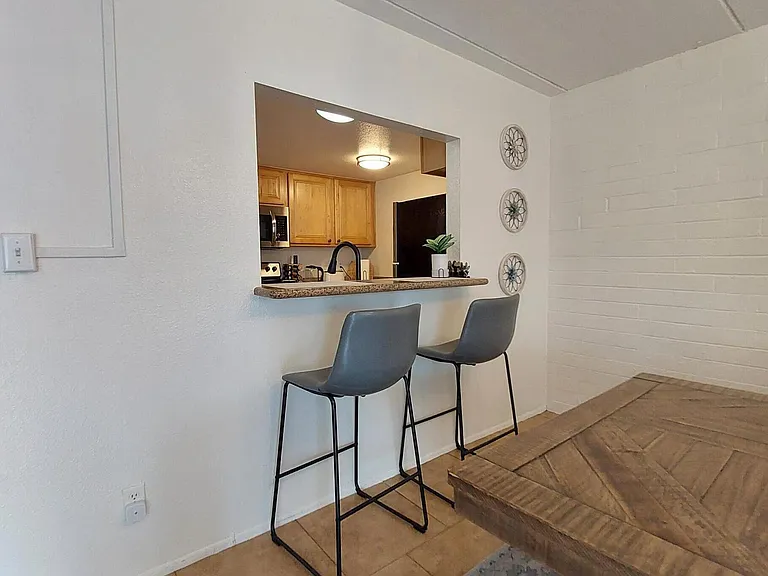 240 S Old Litchfield Rd #113 — Photo 14