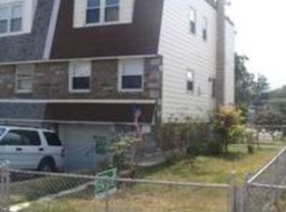 2008 Barlow St, Philadelphia, PA 19116