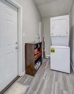 307 Hamilton St — Photo 17