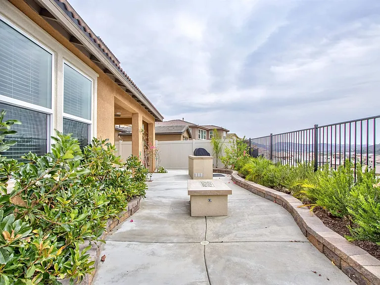 368 Ventasso Way — Photo 24