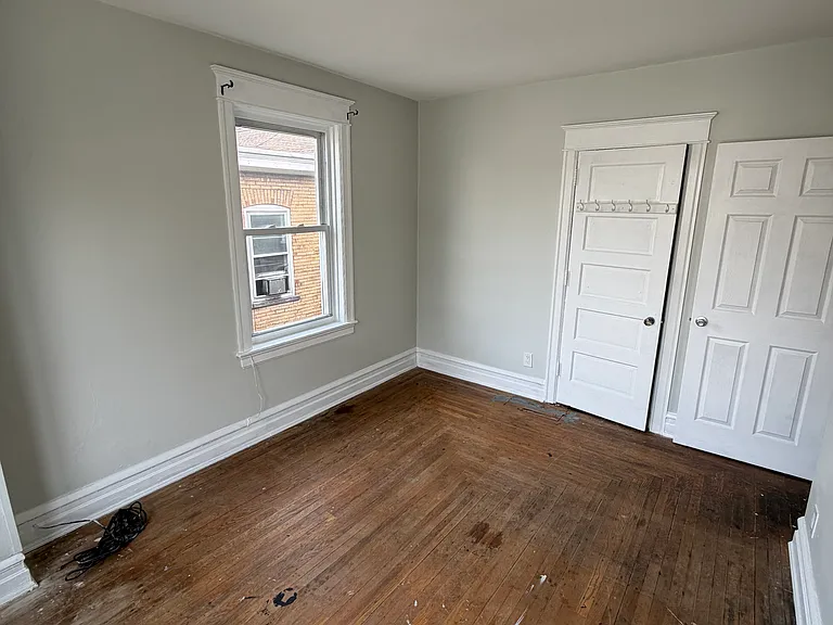 418 N 22nd St — Photo 13