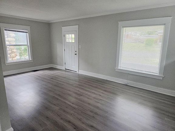 3rd image of 4306 Highland Ave