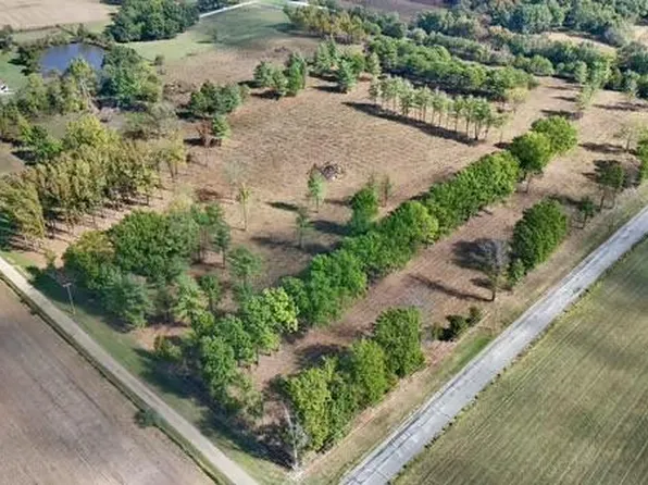 18181 Hickory Lick Rd, Warrenton, MO 63383