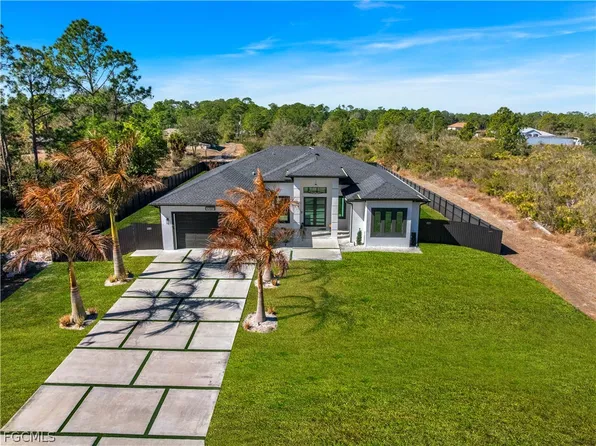 1707 Congress Ave, Lehigh Acres, FL 33972