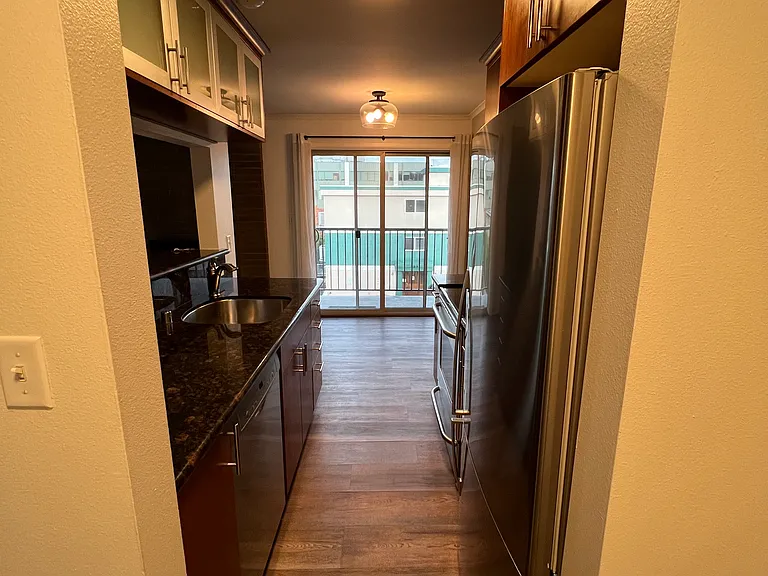 1016 6th Ave N #301 — Photo 9