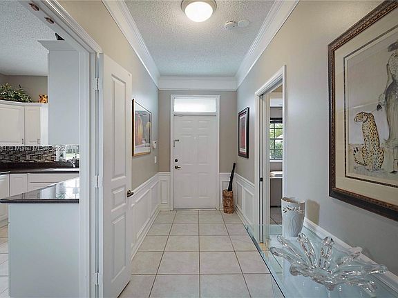 3rd image of 5913 Plum Harbor Cir