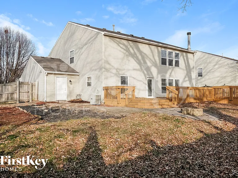 6845 Woodland Heights Dr — Photo 15