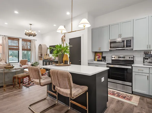 1268 3rd Ave S, Nashville, TN 37210