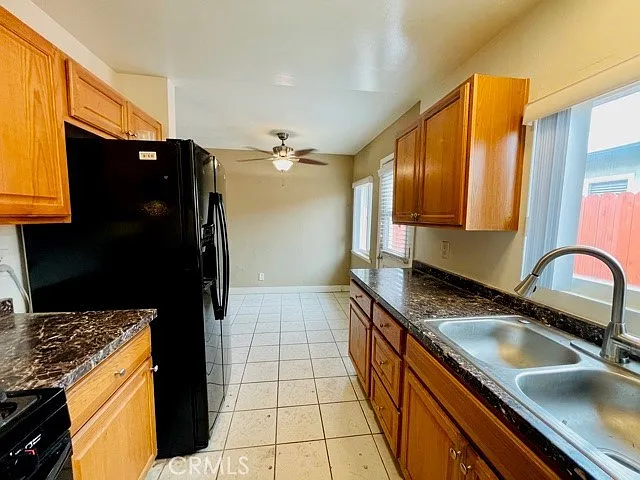 2536 Orange Ave #F — Photo 17