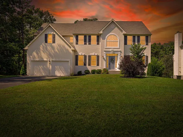 85 Marshall Dr, Egg Harbor Township, NJ 08234