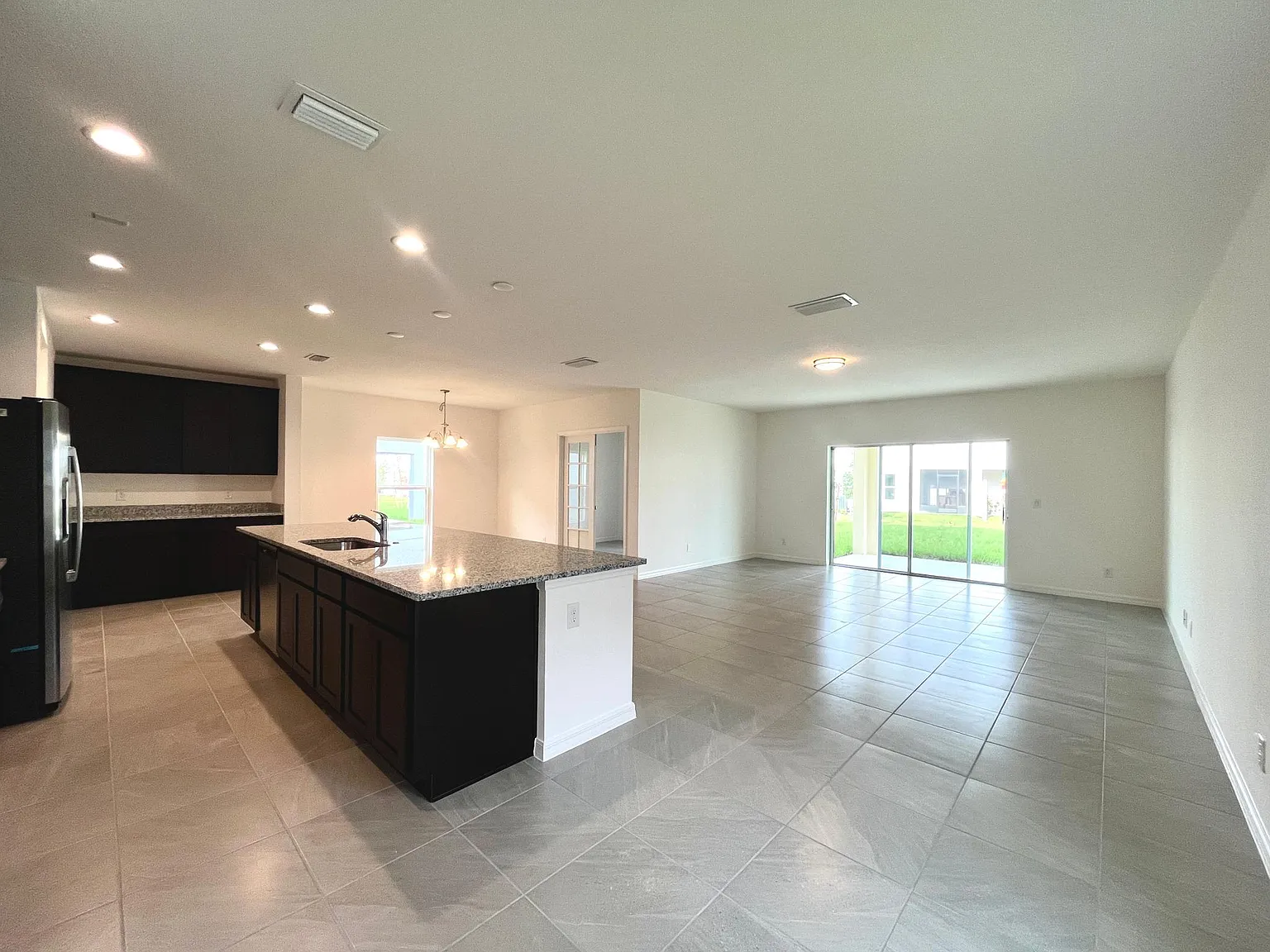 5029 Blue Hammock Ct — Photo 2
