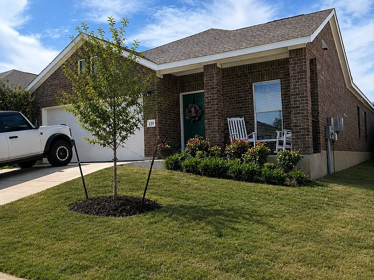 120 Greystone Ct — Photo 1