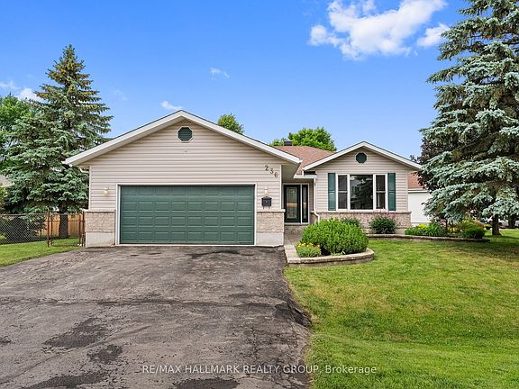 3rd image of 236 Vanier Cres
