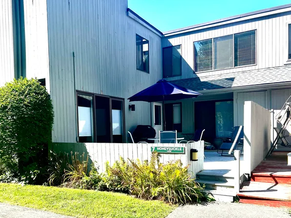 7 Honeysuckle Lane #7, Ridgefield, CT 06877