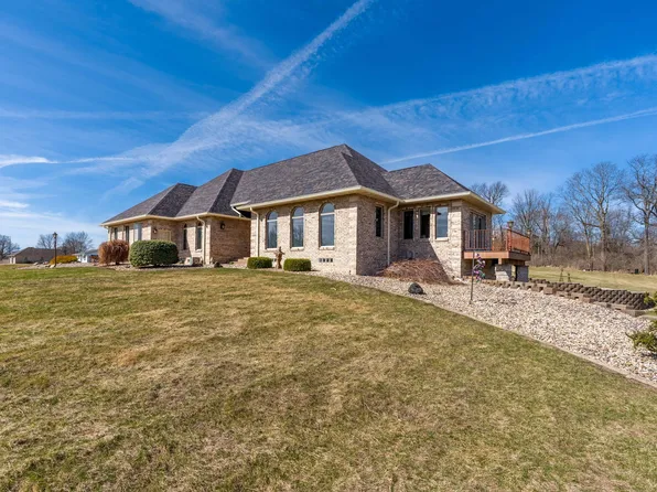 21927 71st Ave N, Port Byron, IL 61275