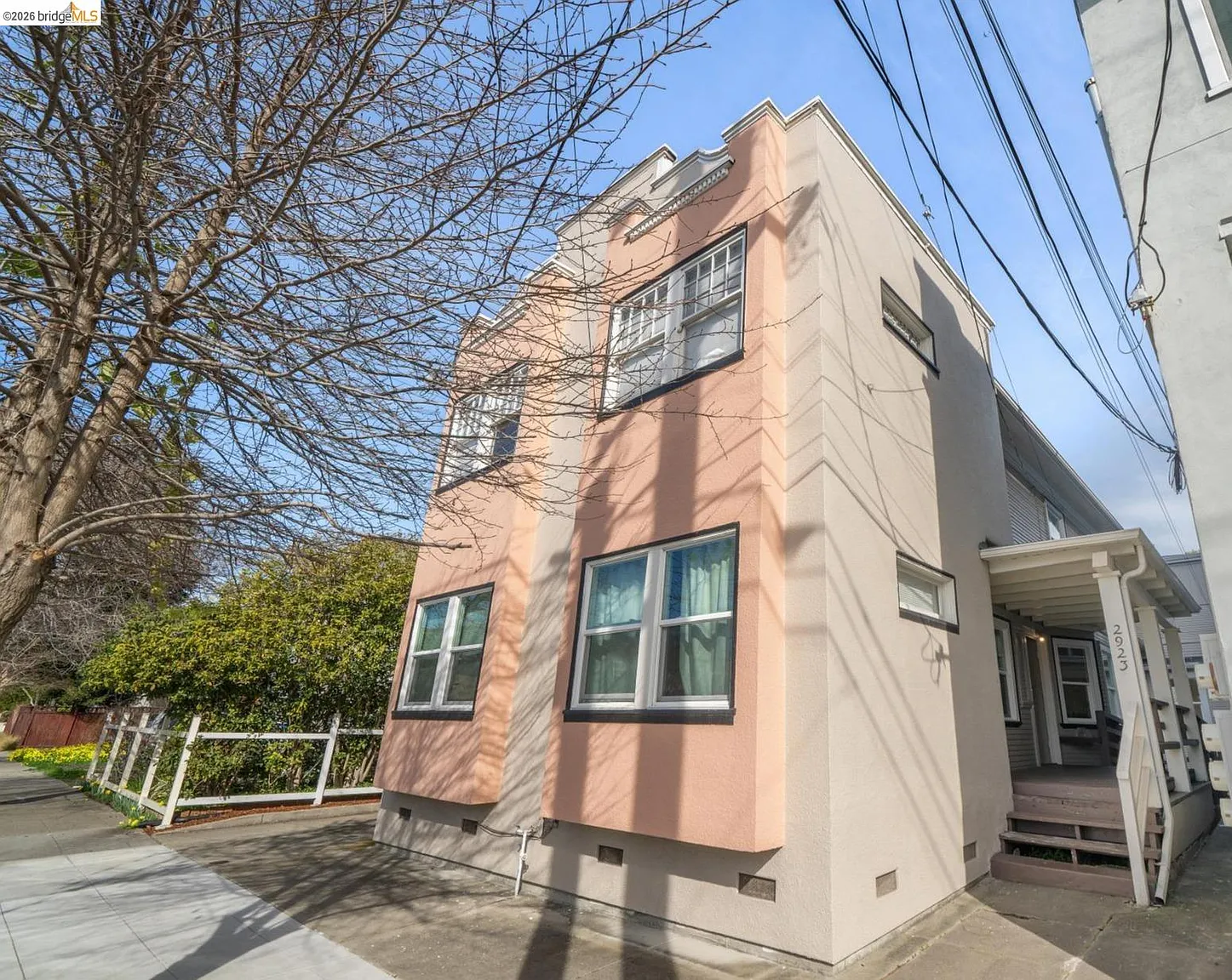 2923 Wheeler St photo 1