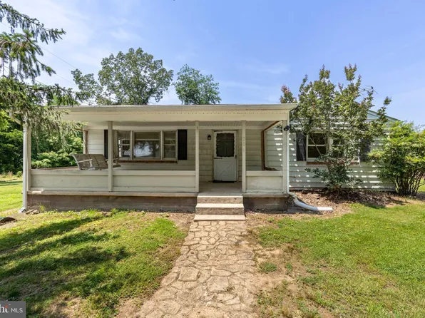 204 Skyview Ln, Aroda, VA 22709