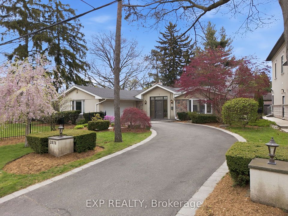 1st image of 2076 Autumn Breeze Dr S