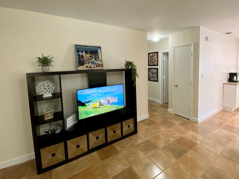 308 SW 8th St Fort Lauderdale FL Zillow