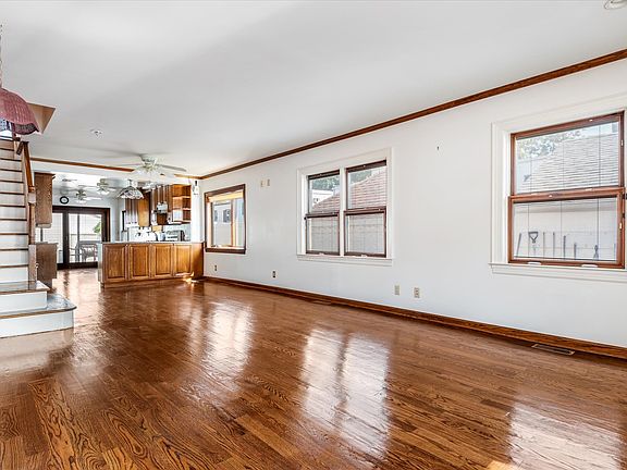 5th image of 33-37 200th St
