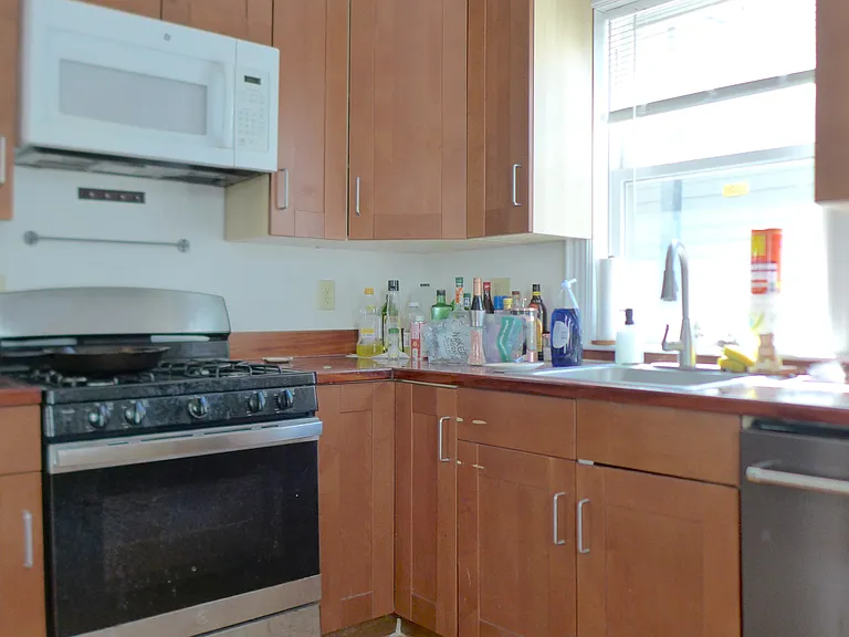 120 Gore St — Photo 13