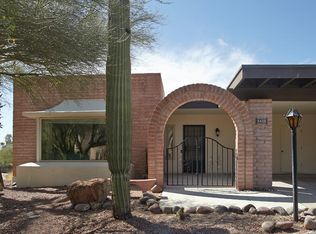 5430 N Arroyo Grande Cir, Tucson, AZ 85718