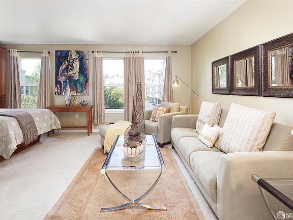 2nd image of 2250 24th St Unit 335