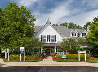 1808 Village Green Blvd APT 105, Rochester Hills, MI 48307