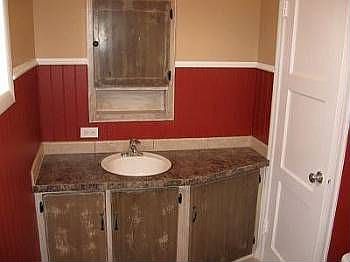 3rd image of 155 W 16th St