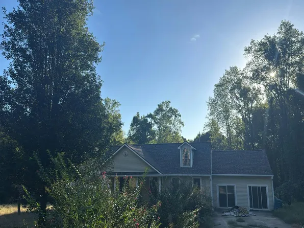 4652 Stonewall Tell Rd, Atlanta, GA 30349