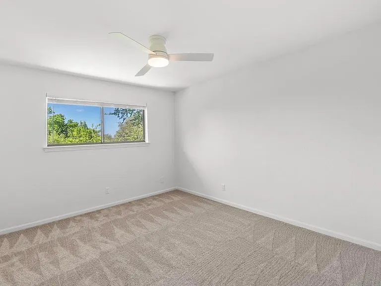 6603 Whitemarsh Valley Walk — Photo 18