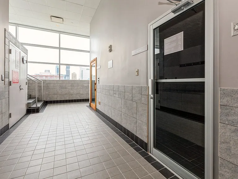 20 Newport Pkwy #1105 — Photo 22
