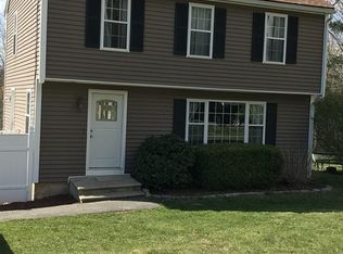 27 Stony Brook Dr, Southbridge, MA 01550