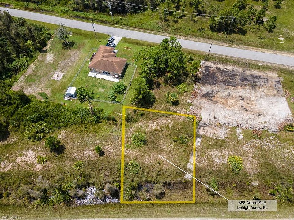 1st image of 858 Arturo ST E