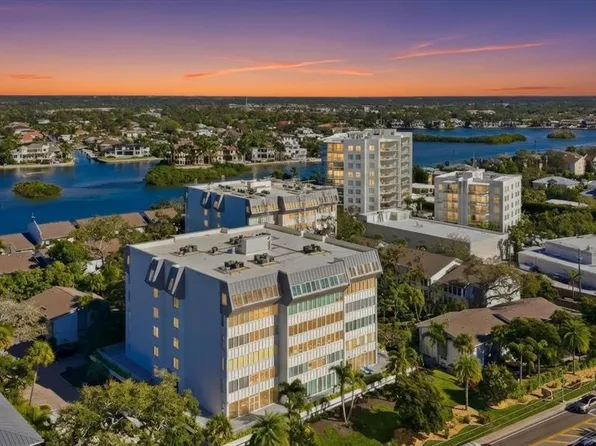 1200 E Peppertree Ln APT 307, Sarasota, FL 34242