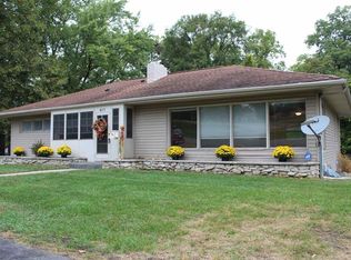 411 Wooster Rd #A, Winona Lake, IN 46590