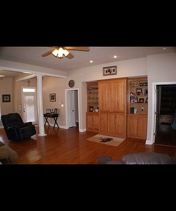 5th image of 6919 Weydert Way