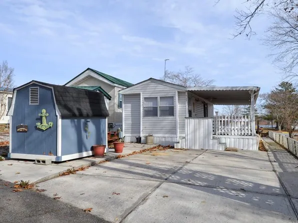 129 Comanche Trl, Crossville, TN 38572