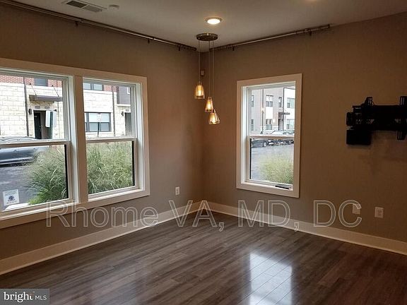 5th image of 20503 Milbridge Ter Unit 55