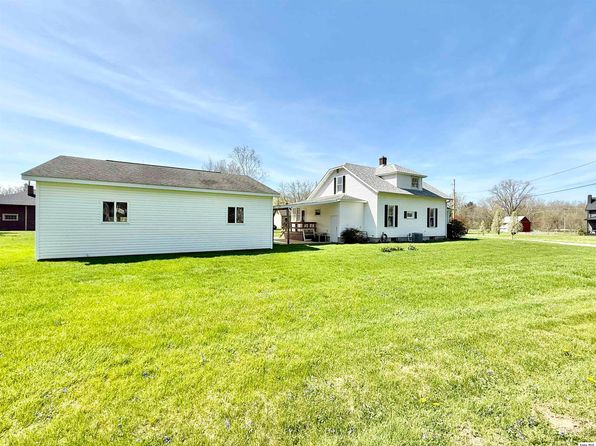 12680 Howard Danville Rd, Howard, OH 43028