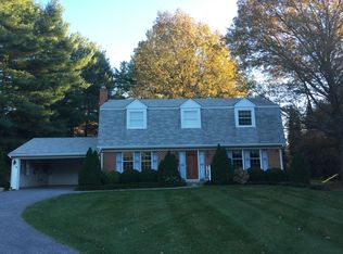 6 Honeysuckle Ct, Damascus, MD 20872