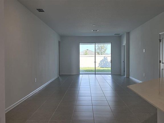 3rd image of 2452 Bluestone Rd