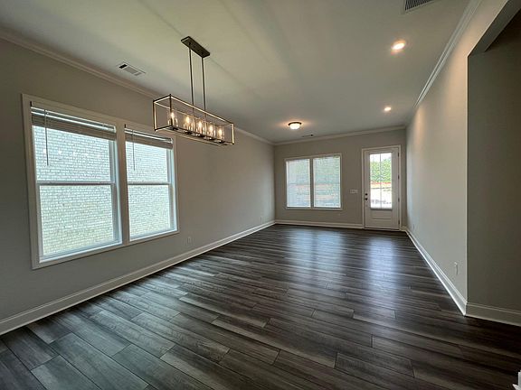 4th image of 2625 Whistler Way