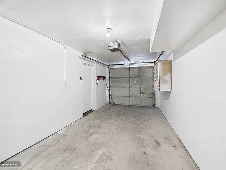 317 Cottonwood Ct — Photo 30