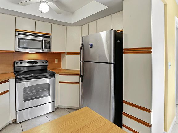 5th image of 6157 Seven Springs Blvd
